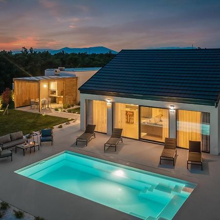 Bandelli Villas Oklaj ภายนอก รูปภาพ