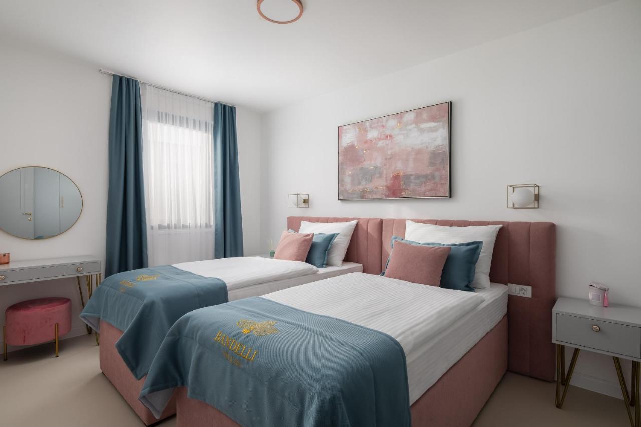 Bandelli Villas Oklaj ภายนอก รูปภาพ