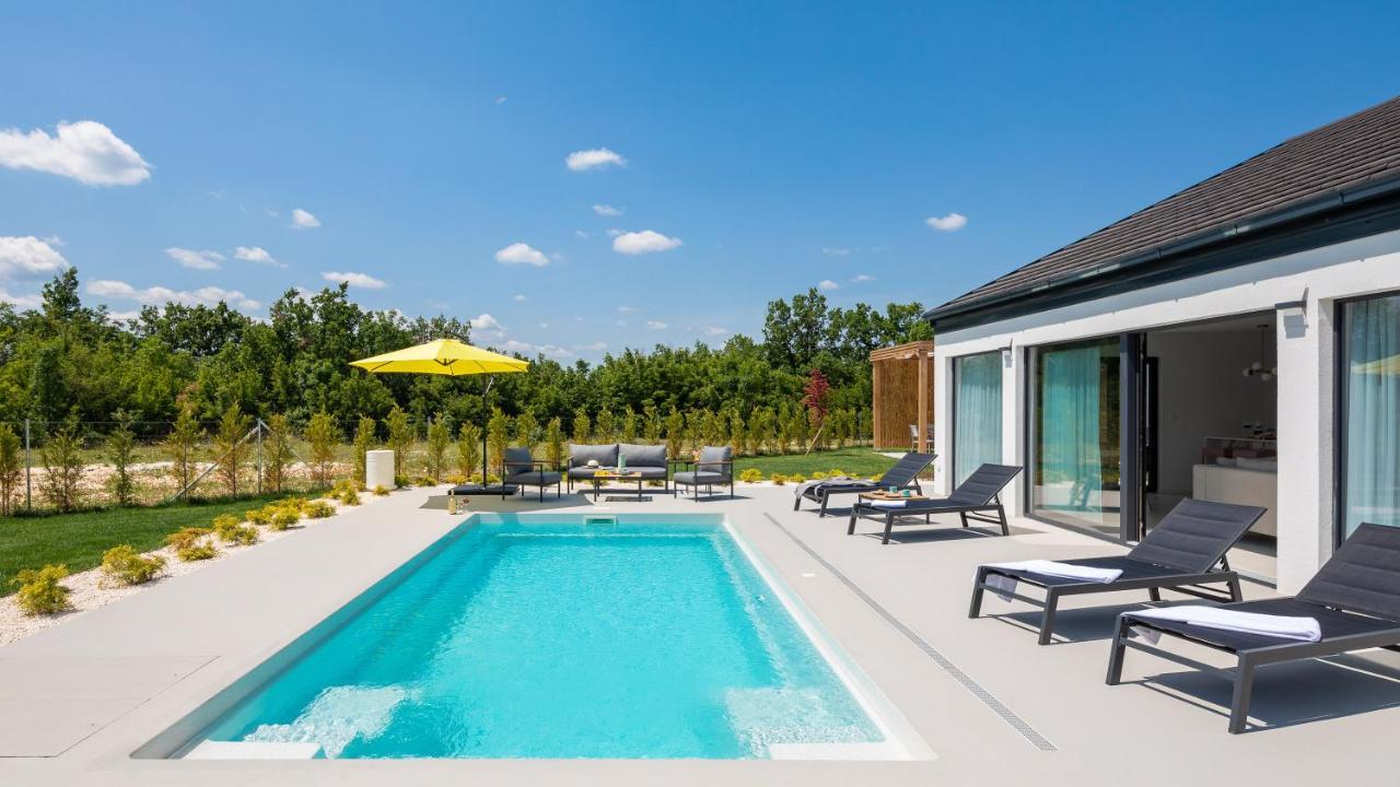 Bandelli Villas Oklaj ภายนอก รูปภาพ