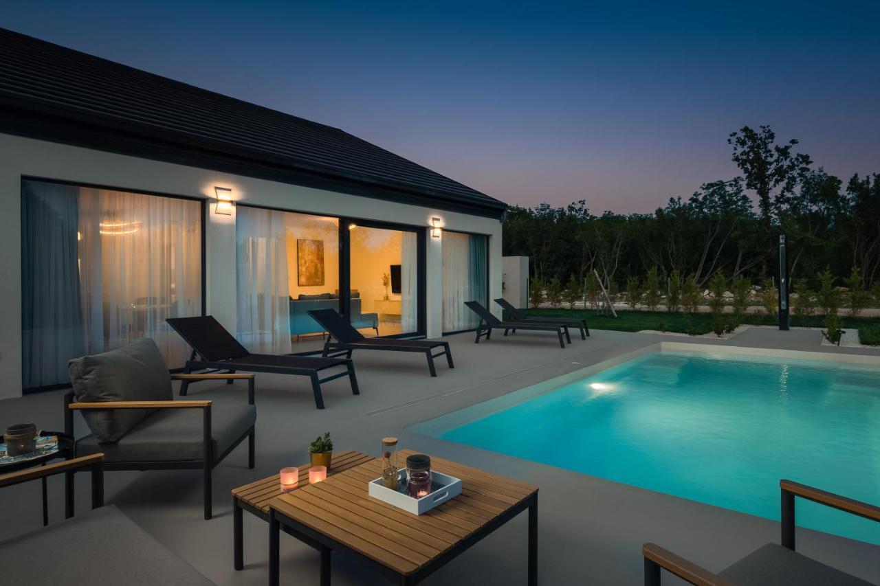 Bandelli Villas Oklaj ภายนอก รูปภาพ