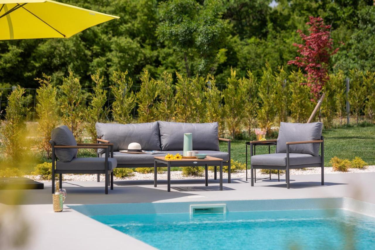 Bandelli Villas Oklaj ภายนอก รูปภาพ