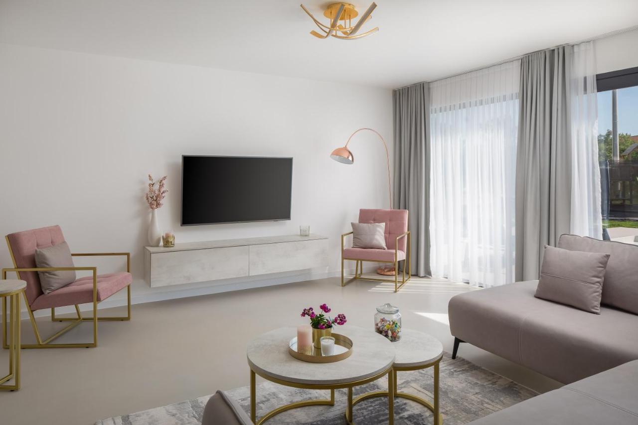 Bandelli Villas Oklaj ภายนอก รูปภาพ
