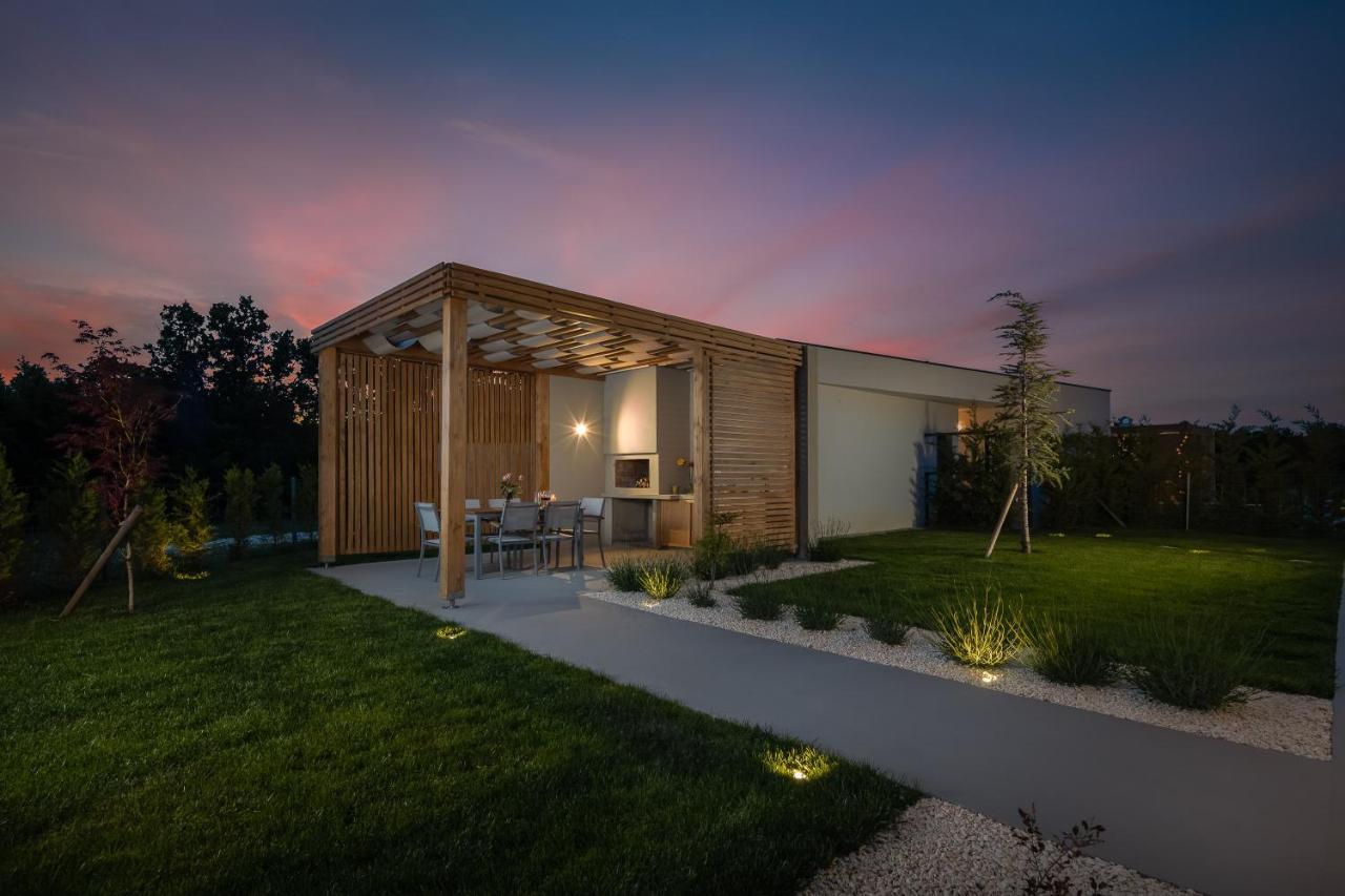 Bandelli Villas Oklaj ภายนอก รูปภาพ