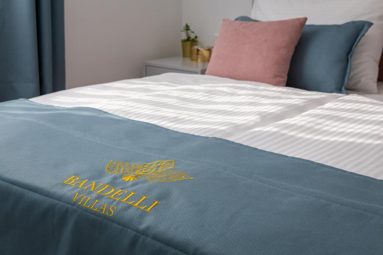 Bandelli Villas Oklaj ภายนอก รูปภาพ